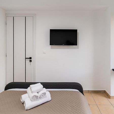 Gkr Luxury Apartments Atenas Exterior foto