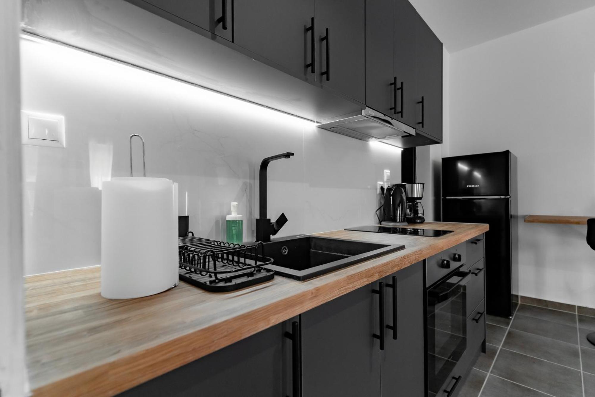 Gkr Luxury Apartments Atenas Exterior foto