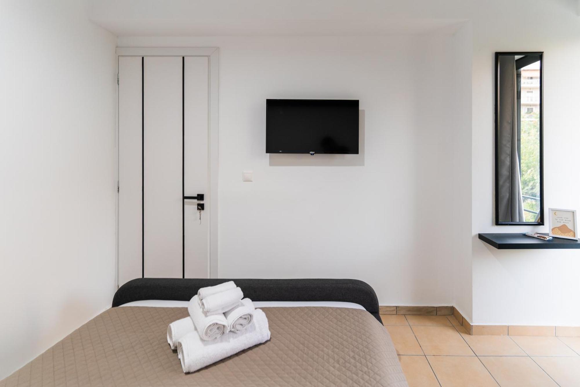 Gkr Luxury Apartments Atenas Exterior foto
